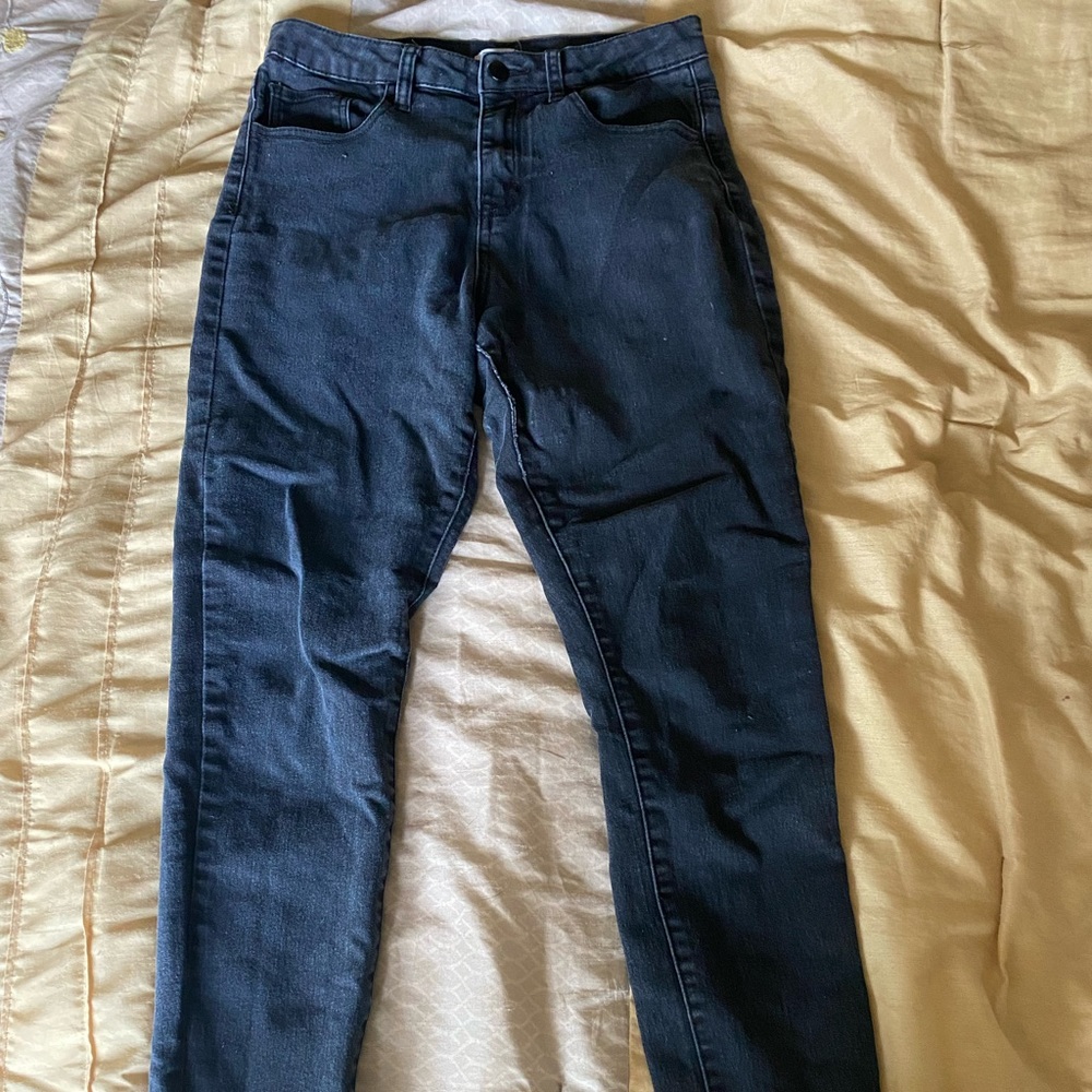 Forever 21 black skinny jeans